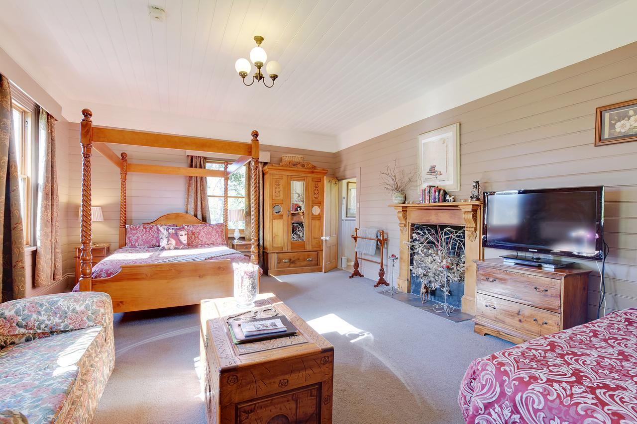 Redcliffe House Colonial Bed & Breakfast Swansea Exterior photo